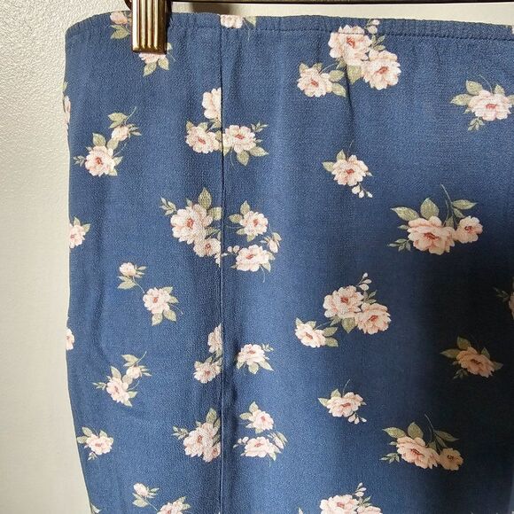 EUC AMERICAN EAGLE OUTFITTERS FLORAL MINI SKIRT SIZE XL - Picture 5 of 14